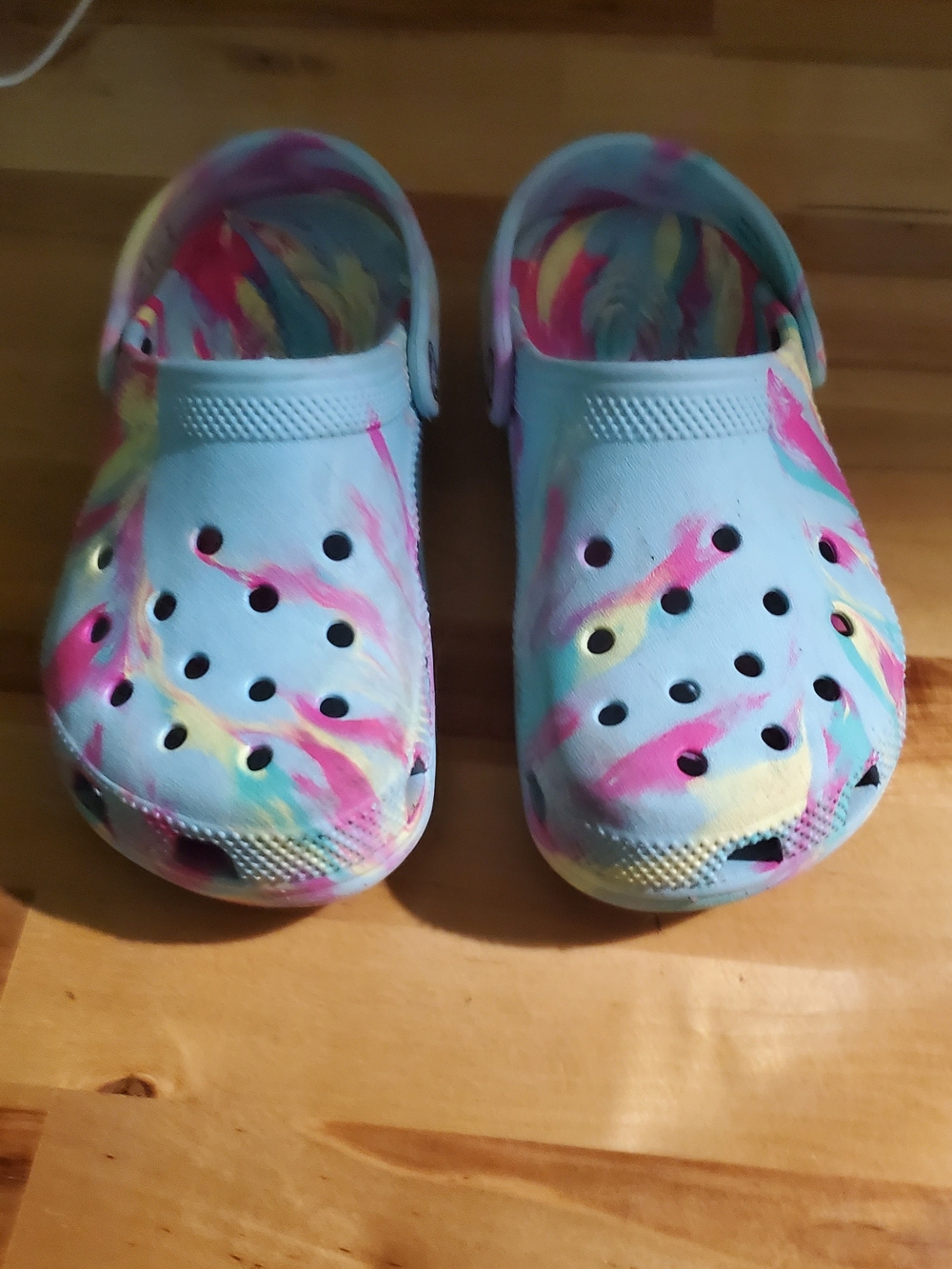 CROCS Kids Light Blue Tie-Dye Style Clog with Pink and Yellow Swirls
